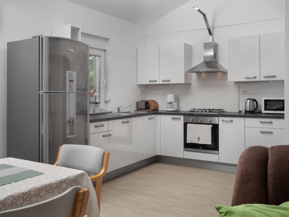 Holiday Home Lavendel - Mlk159 By Interhome Dobrinj Εξωτερικό φωτογραφία